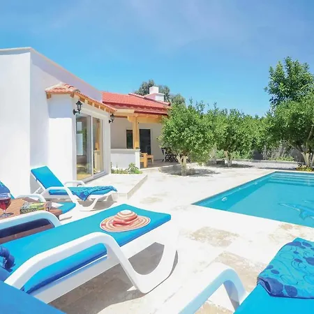 Sleeps 4 Air Con Wifi بيتيس